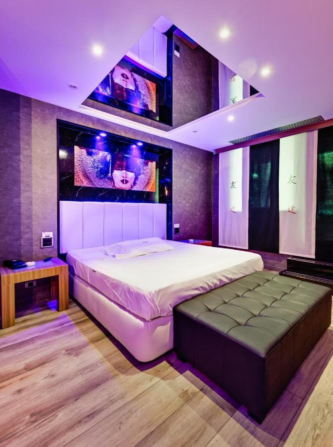 Zouk Hotel (Adults Only) Алькала-де-Енарес Екстер'єр фото